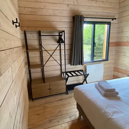 Les Du Moulin De L'ortille & Frühstückspension 3*